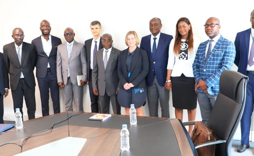 Le Ministre Bouaké FOFANA reçoit une délégation de l’entreprise SUEZ
