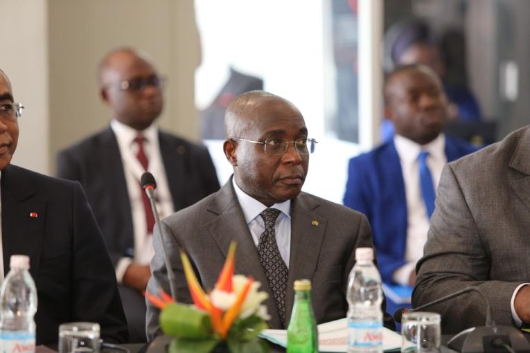 Session de Dialogue des Ministres en charge de l’Eau et l’Assainissement Bouaké Fofana exprime la voix de la Cote d’Ivoire, favorable à un Consensus africain