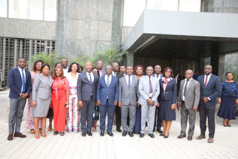 Cité administrative du plateau/ Civisme dans l’Administration Le MINHAS co- préside la cérémonie d’honneur à l’emblème national.